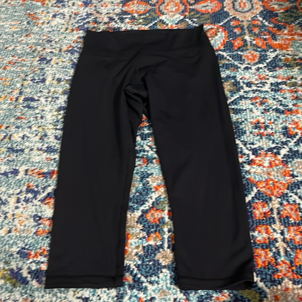 NWT Adidas 3/4 length Tights